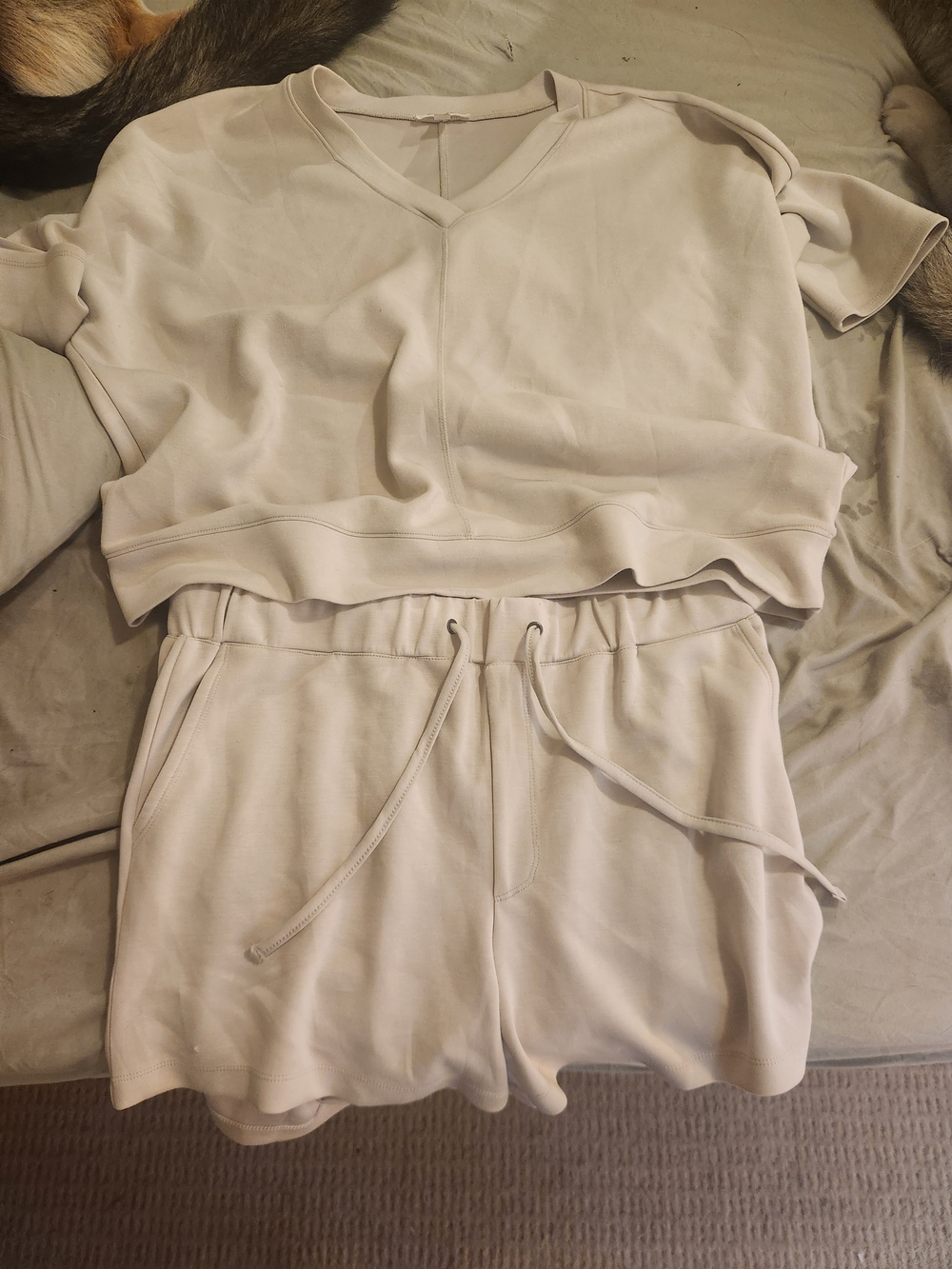 Cable & Gauge Cream Short Sleeve Crop Top and Drawstring Shorts Set